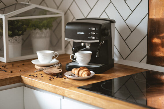 Mesko MS4409 - Aparat za espresso - Image 2