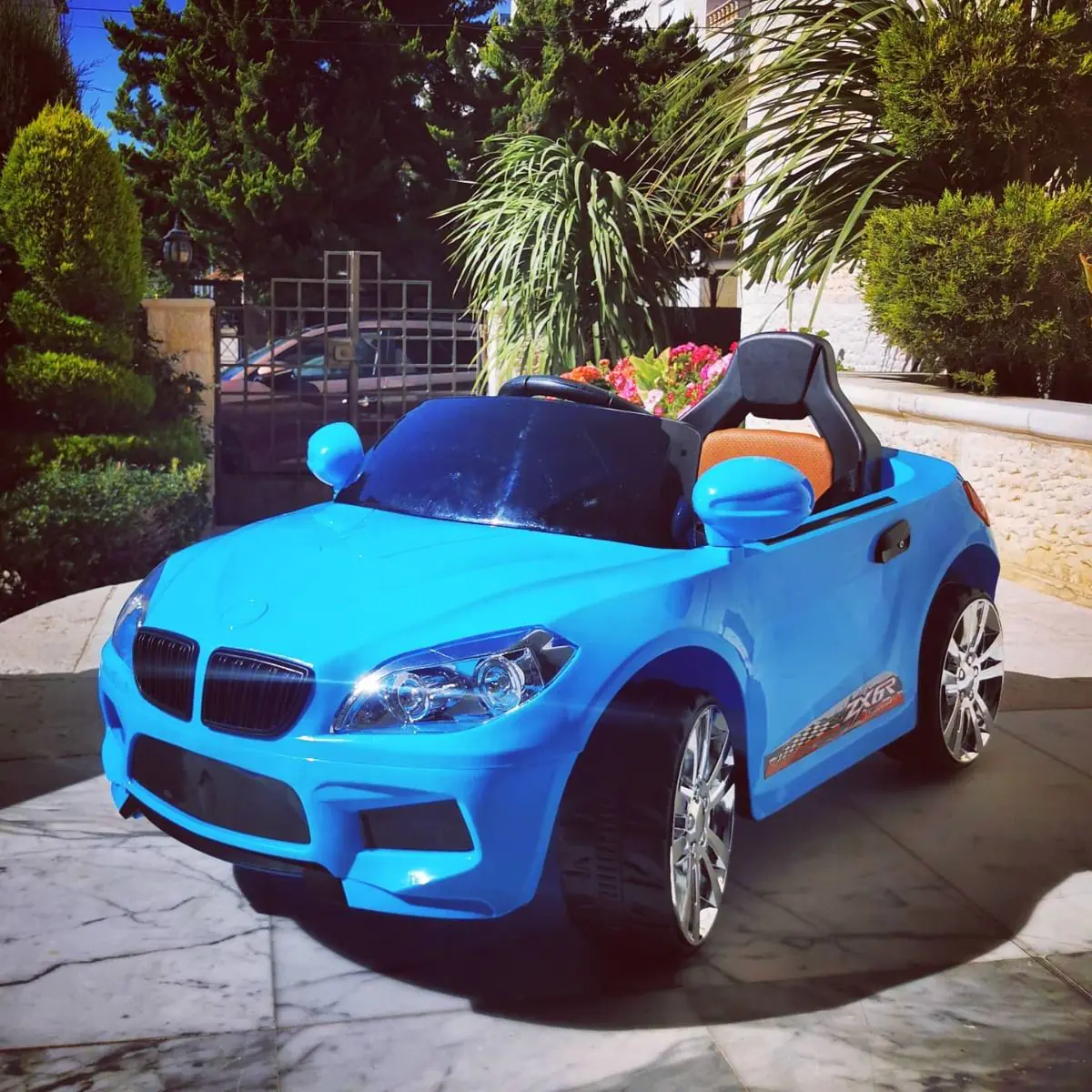 Auto na akumulator za decu Delfino Sporting 5188 Plavi